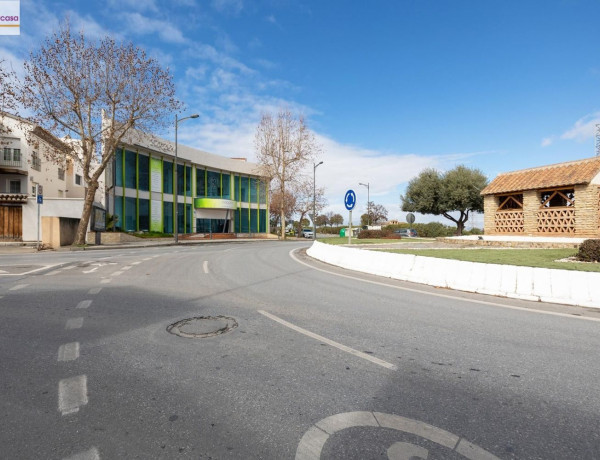 Edificio de uso mixto en venta en calle Andalucía, 101 photo 4