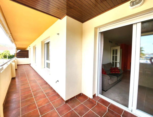 Apartment for sale in  Avenida Juan Carlos I, Estepona photo 3