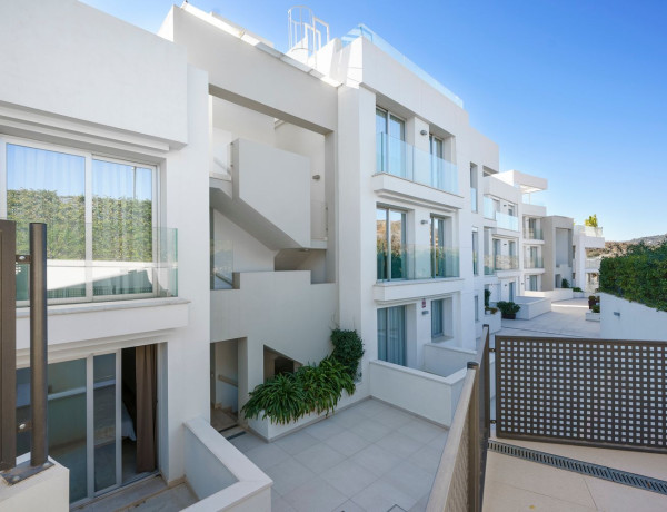 Дуплекс на продажу в Urbanizacion Nueva Andalucia K, Marbella photo 2