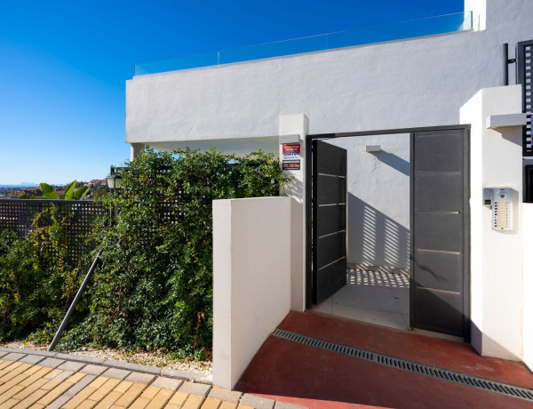 Дуплекс на продажу в Urbanizacion Nueva Andalucia K, Marbella photo 3