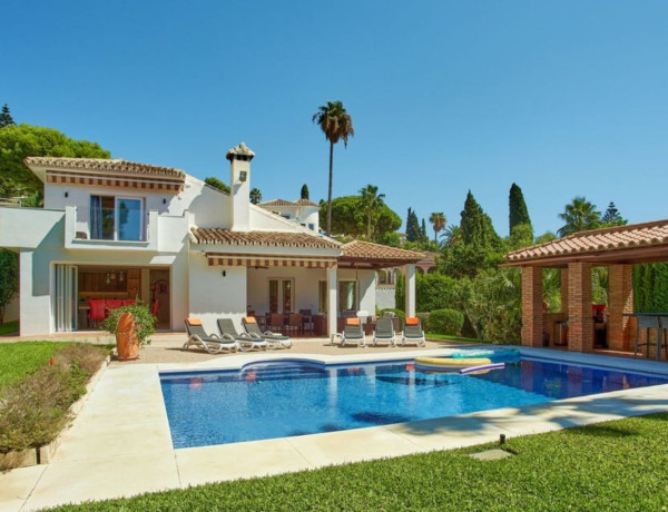 Chalet independiente en venta en La Capellania, 3, Benalmádena thumbnail 1