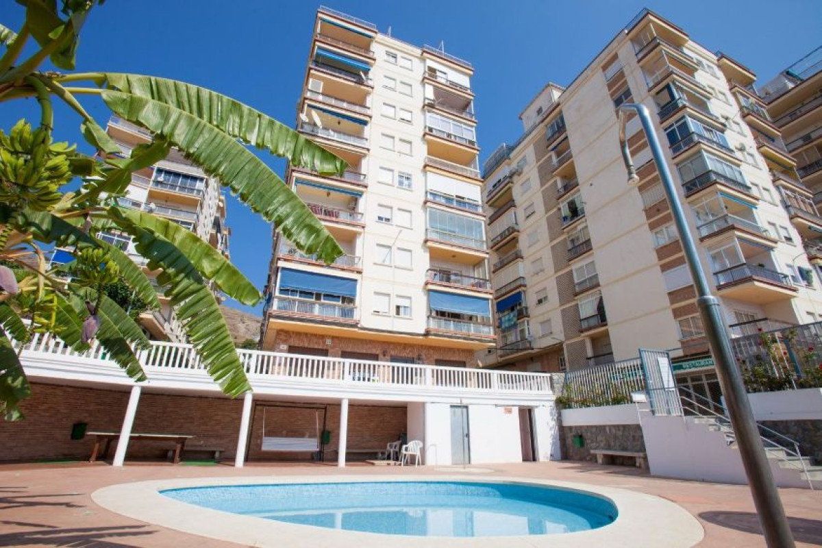 Продажа квартиры на Алмуньекар Центро, Алмуньекар
photo 1