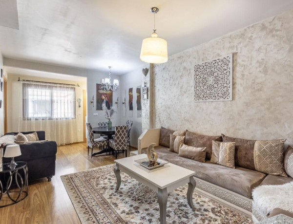 Apartment for sale in Calle Calvario, La Zubia thumbnail 1