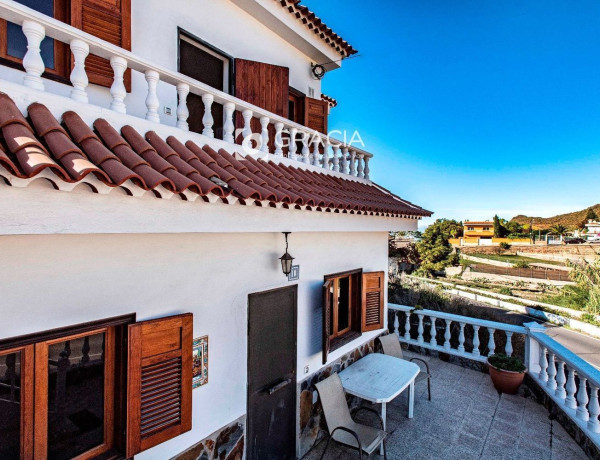 Chalet independiente en venta en  Arona Pueblo , Arona photo 4