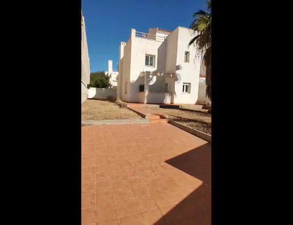 Chalet adosado en venta en , Bédar thumbnail 1