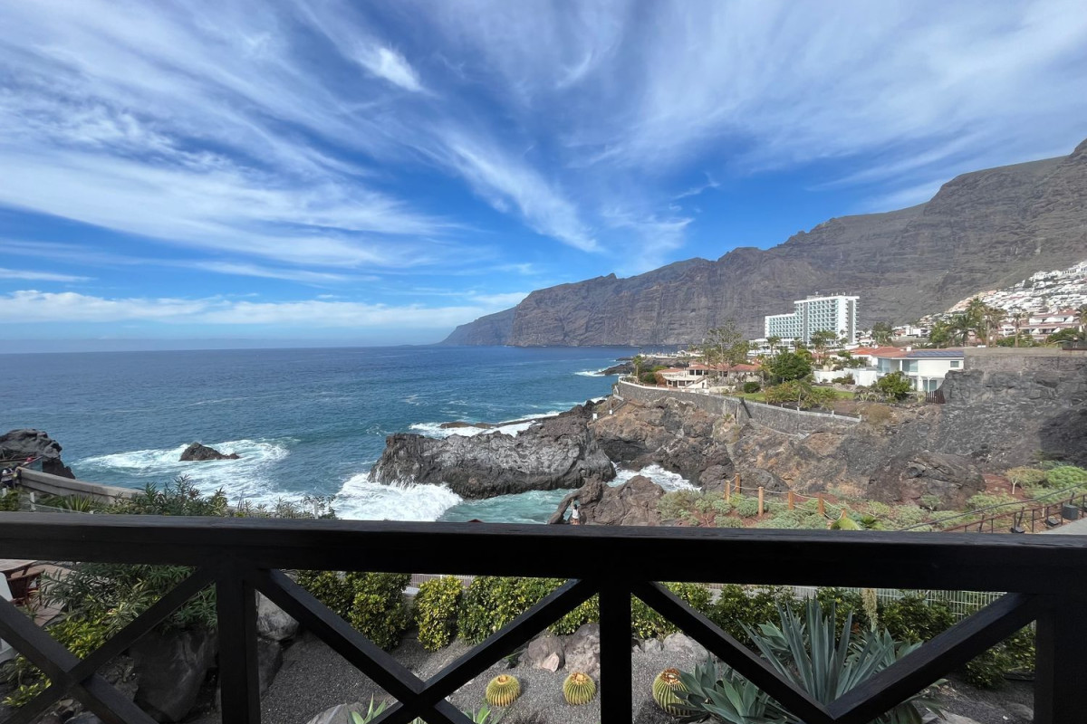 Apartment rental in Calle la Hondura, 9 , Santiago del Teide photo 2