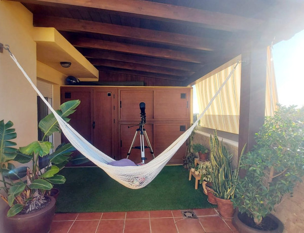 Penthouse for sale in  Parque calvario s/n, Estepona photo 3