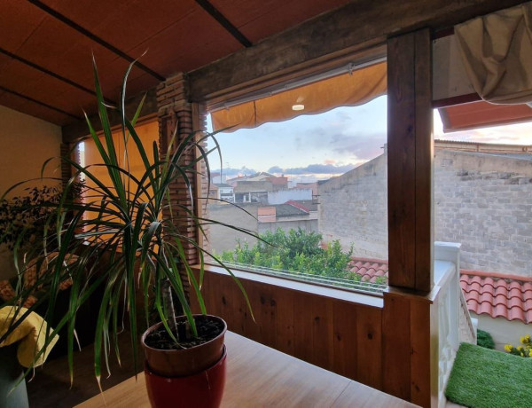 Semi-detached house for sale in Calle Pablo Neruda, 10 , Mérida thumbnail 2