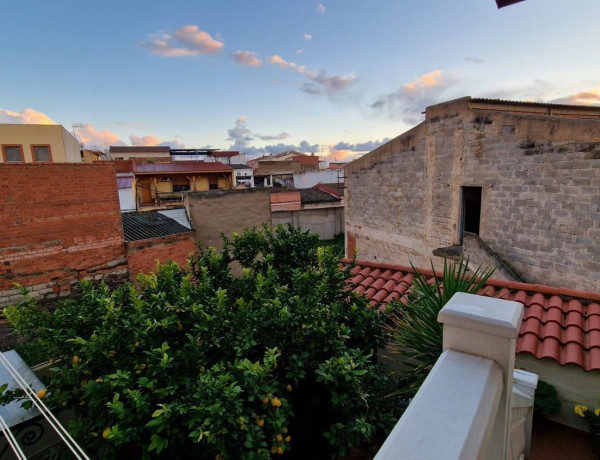 Semi-detached house for sale in  Calle Pablo Neruda, 10 , Mérida photo 4