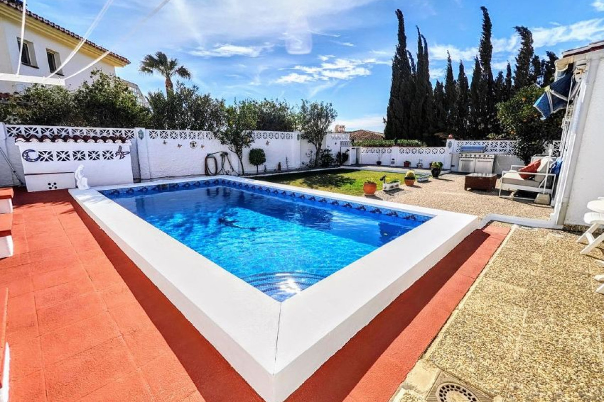 Sprzedaż niezależnego domku jednorodzinnego w Montealto , Benalmádena photo 1