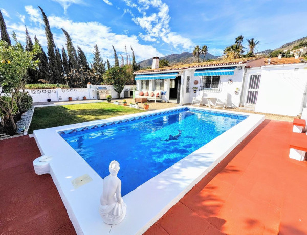 Chalet independiente en venta en Montealto , Benalmádena thumbnail 2