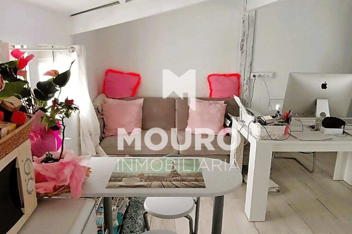 Продажа студии в Calle Cardenal Cisneros, Сантандер photo 1