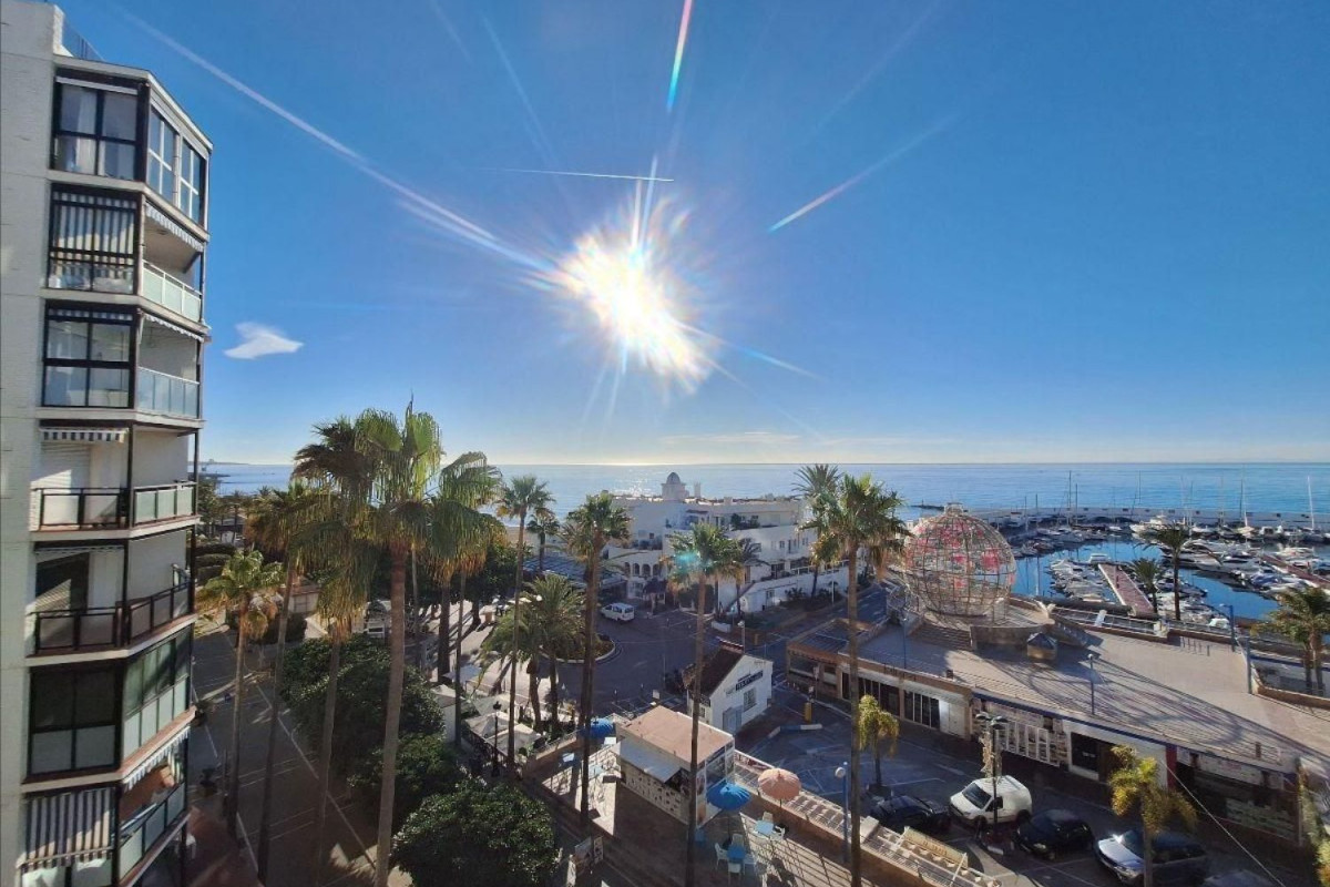 Venta de ático en Rio Real-Los Monteros , Marbella photo 2