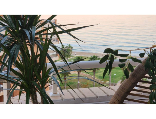 Piso en venta en Calle Jorge Guillen, 1, Oropesa del Mar thumbnail 2