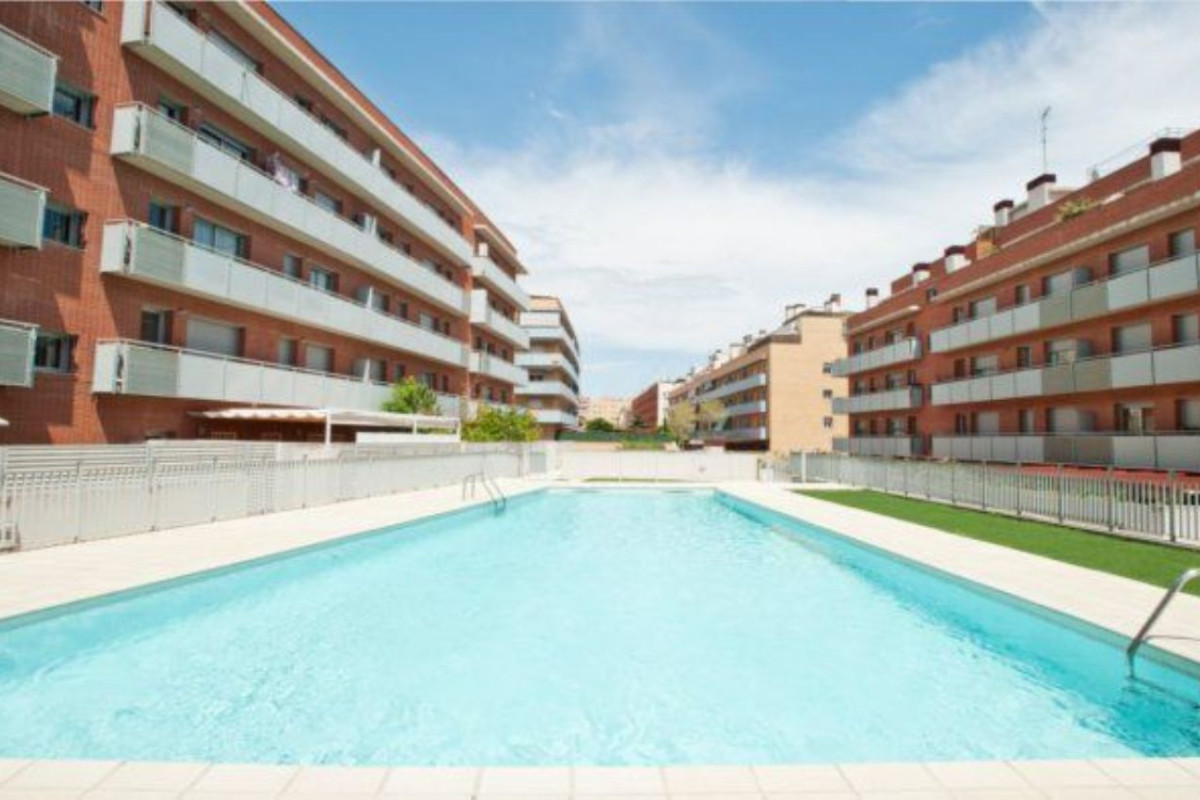 Venta de piso en Urb. C/ Mariá Ribas, Mataró
photo 1