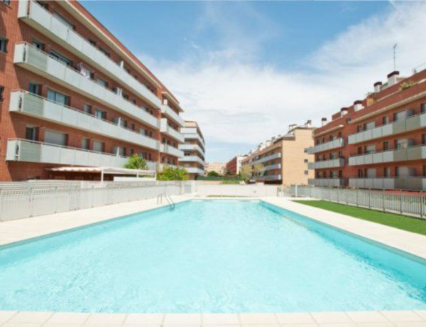 Piso en venta en Urb. C/ Mariá Ribas, Mataró photo 1