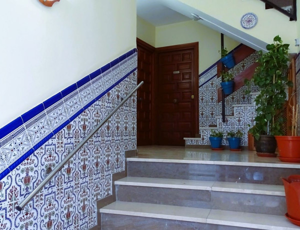 Apartment for sale in  Calle Pontanilla, Salobreña photo 1