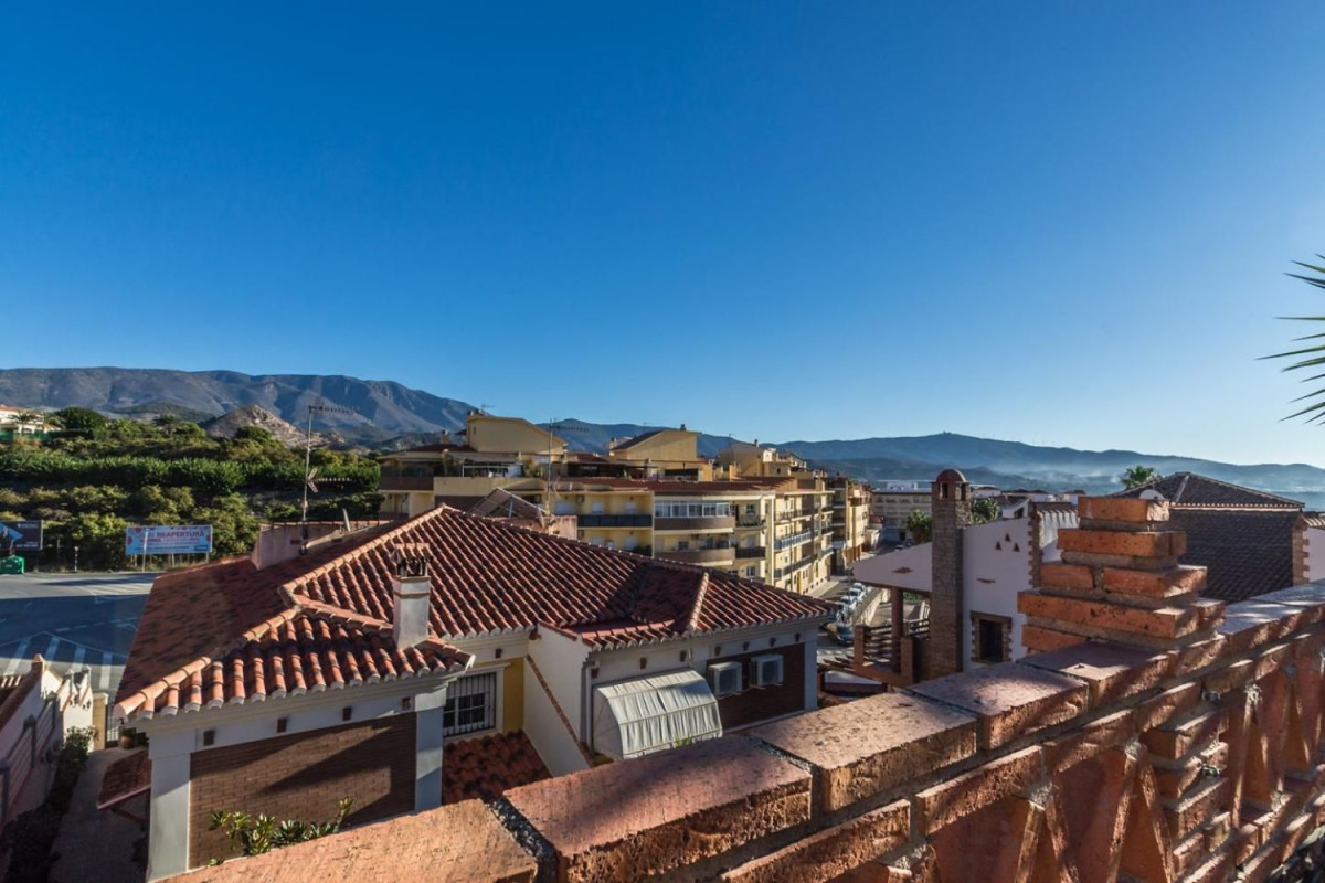 Продажа таунхауса в  Calle Gerald Brenan , Мотриль photo 4