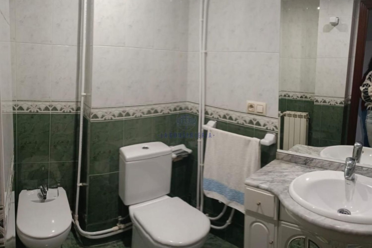 Sale of apartment in Teis, Vigo
photo 1