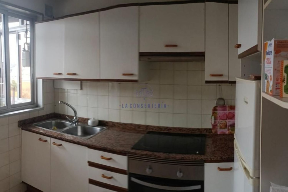 Sale of apartment in Teis, Vigo
photo 2