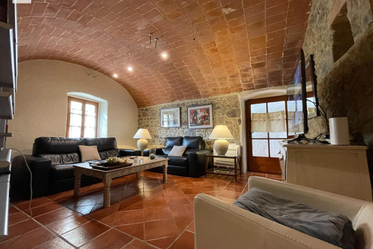 Sale of townhouse in  Calonge Poble , Calonge photo 3