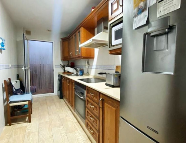 First floor for sale in Camposoto - Gallineras , San Fernando thumbnail 2