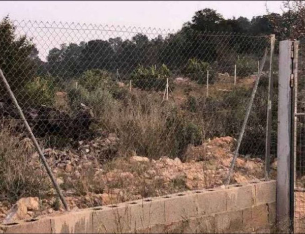 Terreno en venta en Godelleta photo 1