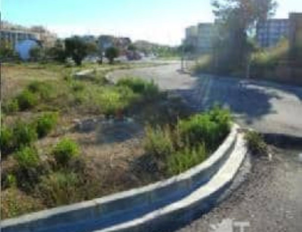 Terreno en venta en Picassent photo 1