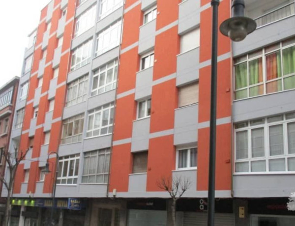 Local o nave en venta en calle Marcos del Torniello photo 2
