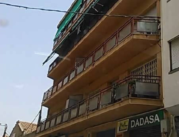 Piso en venta en  Calle de la Saboneria, Sabadell photo 2