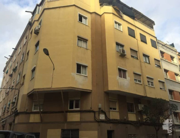 Piso en venta en  Calle Mont-Ras, Hospitalet de Llobregat photo 1