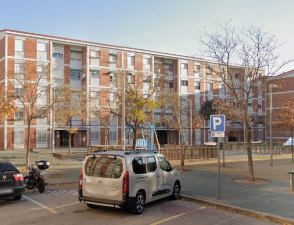 Продажа первого этажа в  Plaza de Ròmul, Sabadell photo 2