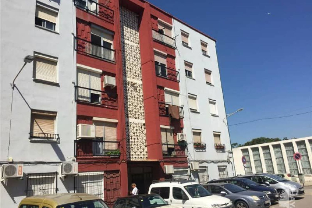Продажа квартиры на Calle de la Garona, Сабадель
photo 1