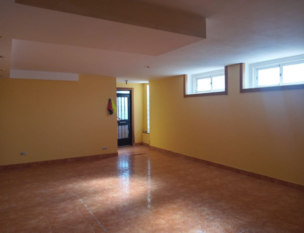 Local en venta en calle Laracha, 13 photo 2