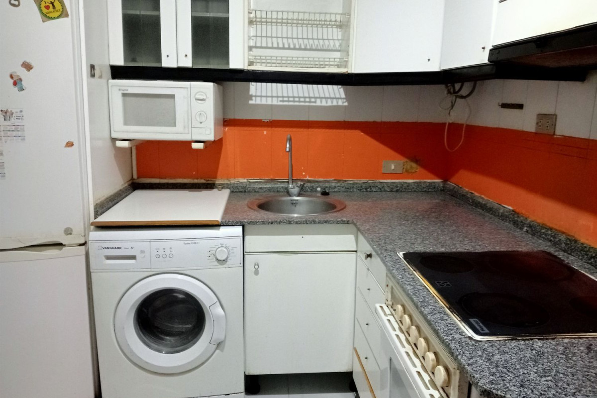 Venta de piso en caballero de la rosa, Logroño
photo 1