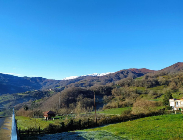 Chalet adosado en venta en Lugar Gallegos , Mieres del Camino thumbnail 2