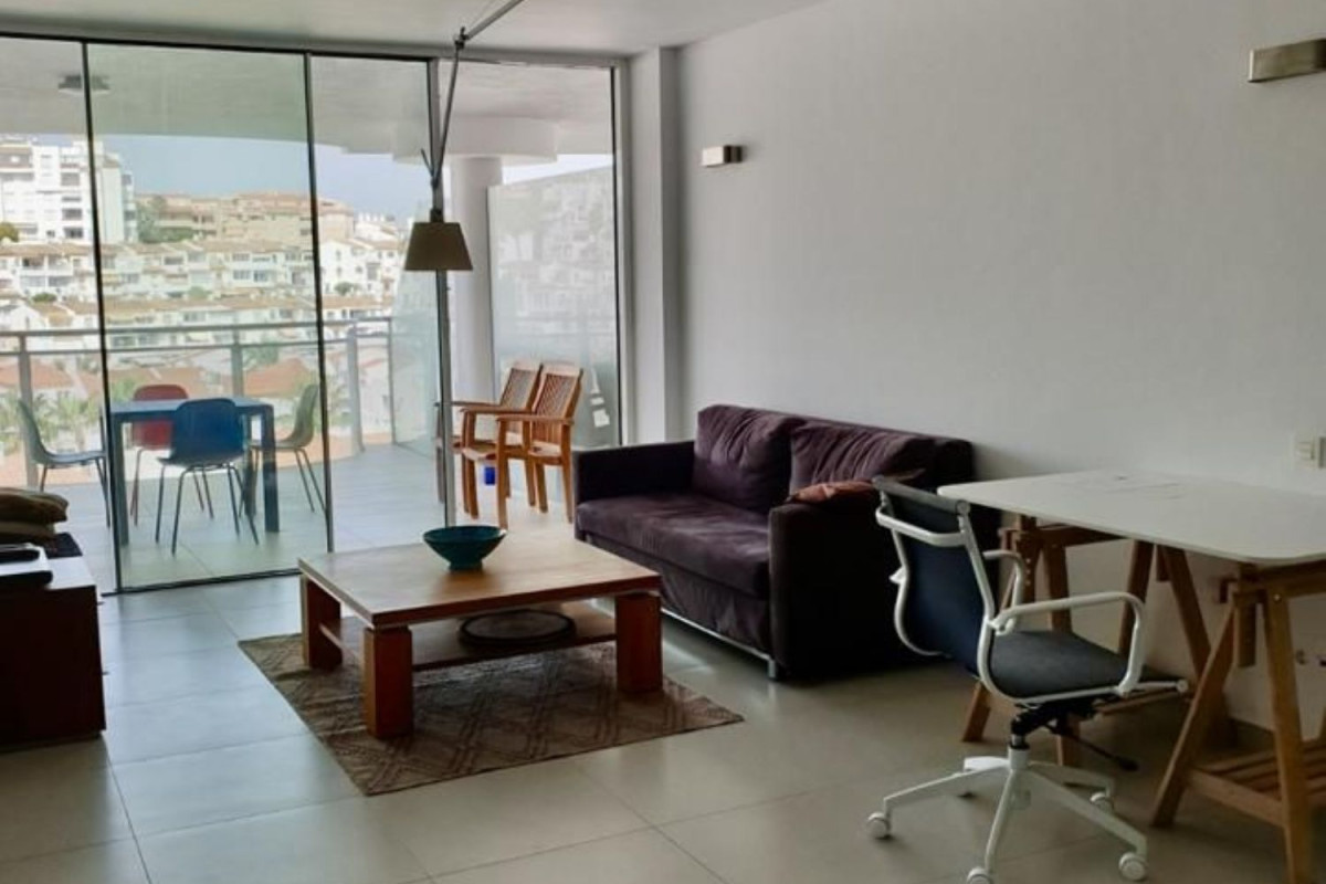 Sale of apartment in Avenida las Palmeras, Benalmádena
photo 4
