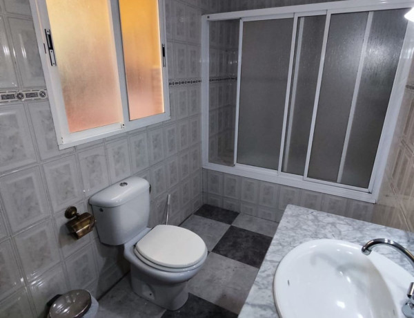 Chalet independiente en venta en  Solano de Figueroa, 19, Badajoz photo 4