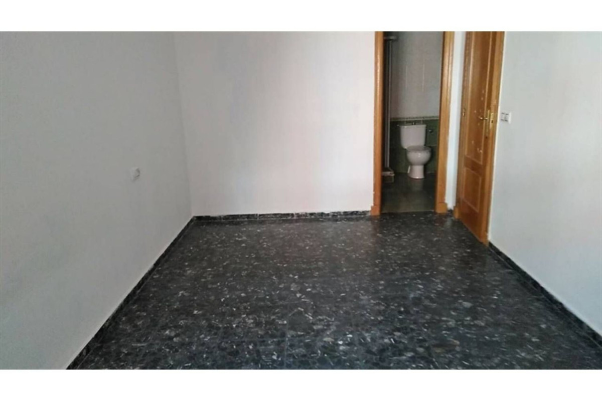 Piso en venta en calle el Roble, Кинтанар-дель-Reй
 photo 2