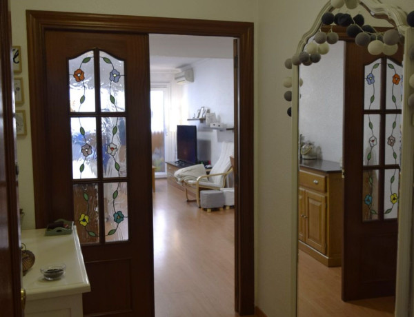 Piso en venta en  Avenida Chapí, 6, Elda photo 2