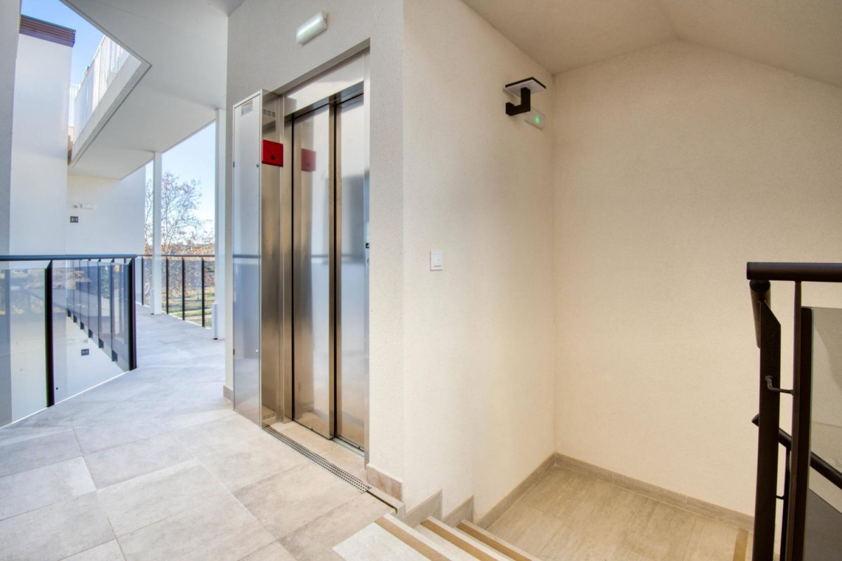 Продажа квартиры на Calle Luxemburg, Кастель-Платья д'Аро
photo 4