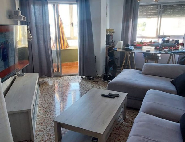 Продажа квартиры в Hermanos Falcó - Sepulcro Bolera , Albacete thumbnail 2