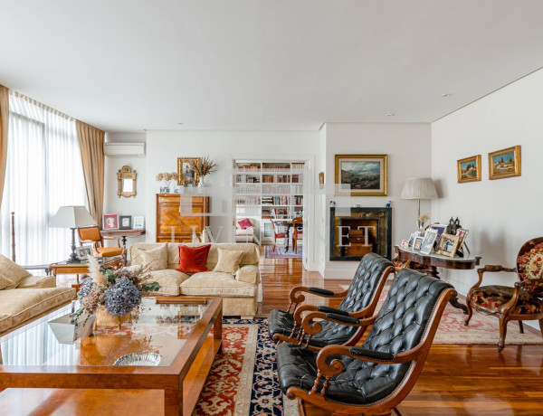Apartment for sale in Chamartín , Madrid thumbnail 1