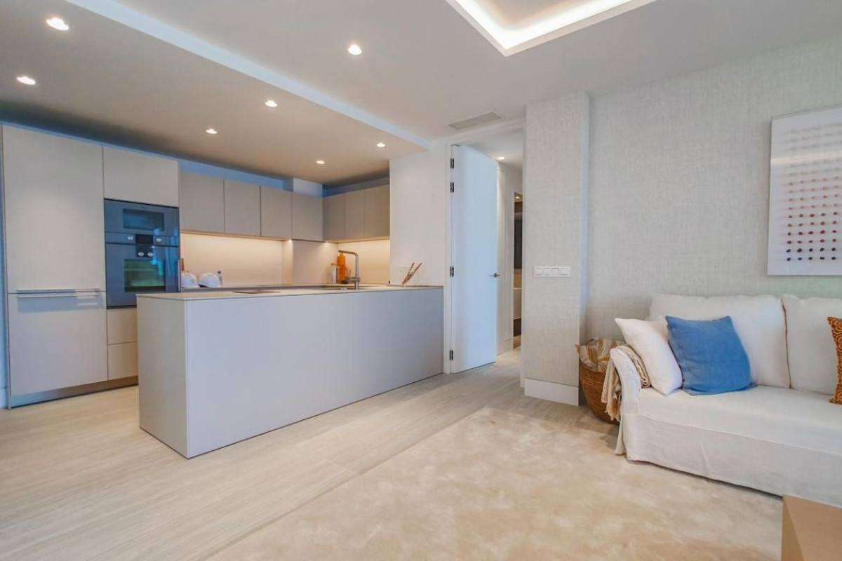 Продажа квартиры на Коста Нату́ра, Эстепона
 photo 4