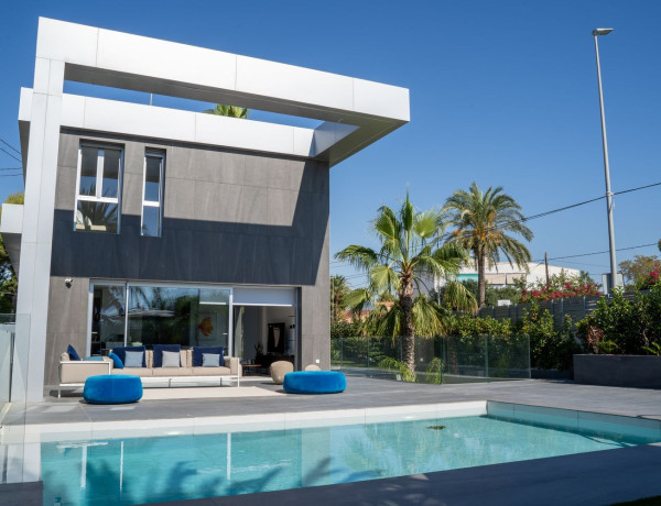 Chalet independiente en venta en Playa Muchavista , El Campello thumbnail 2