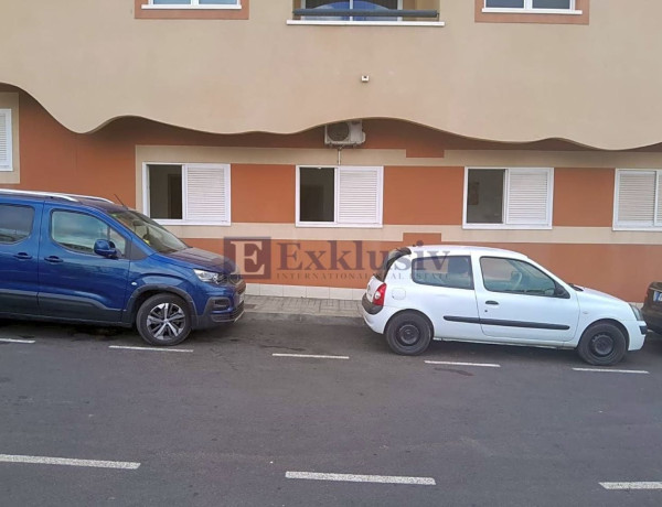 First floor for sale in  Los Abrigos , Granadilla de Abona photo 2