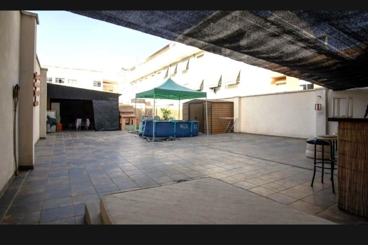 Sale of apartment in Las Trescientas - San Francisco, Elda
photo 4