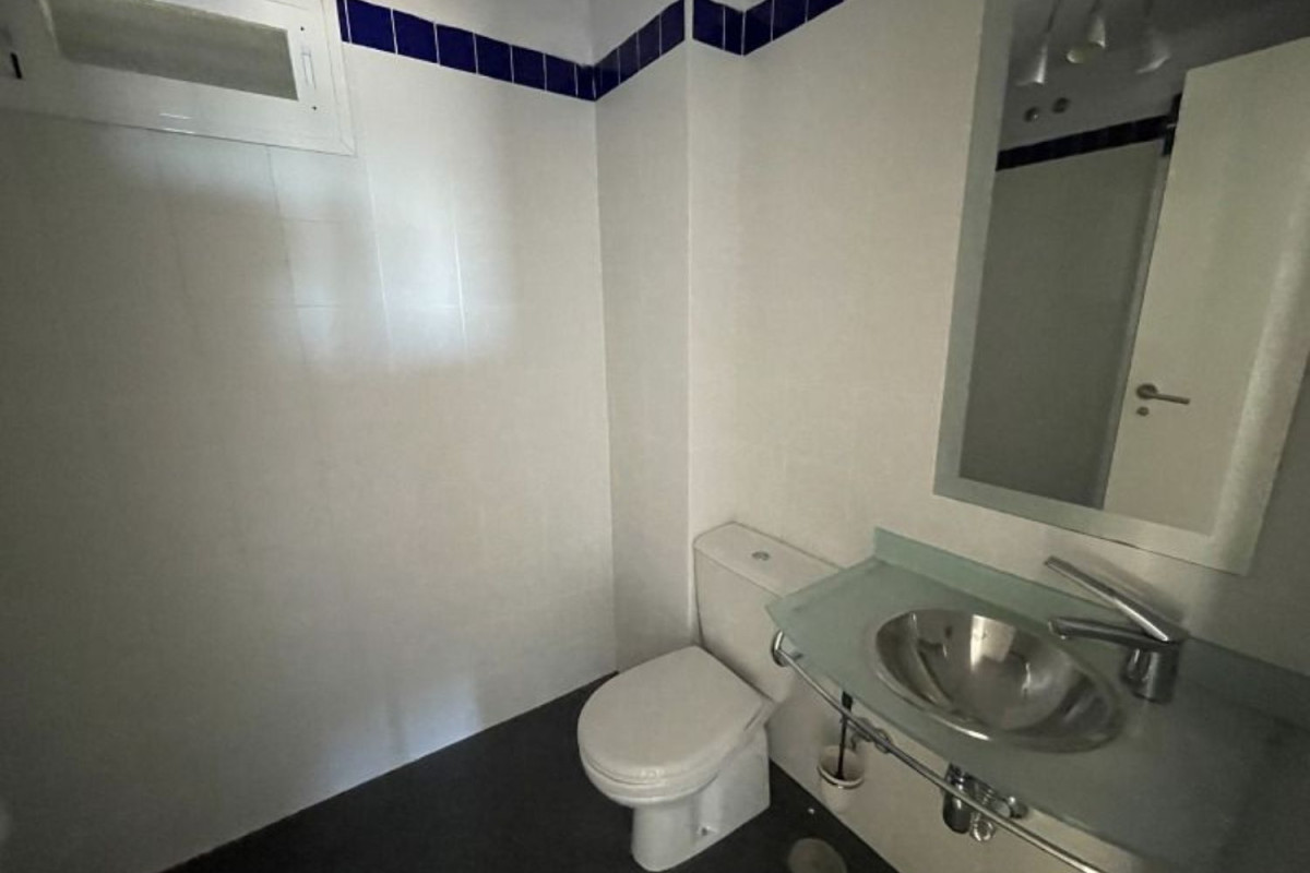 Piso en venta en avenida Virgen de la Esperanza, San Juan del Puerto
photo 3