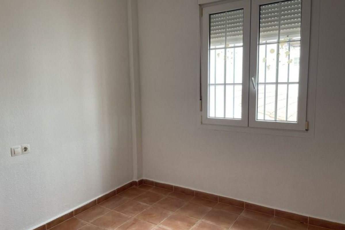 Piso en venta en avenida Virgen de la Esperanza, San Juan del Puerto
photo 4