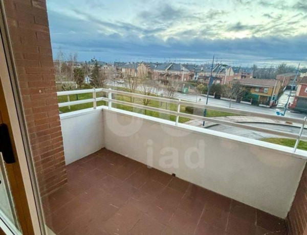 Piso en venta en  San Andrés del Rabanedo , San Andrés del Rabanedo photo 3